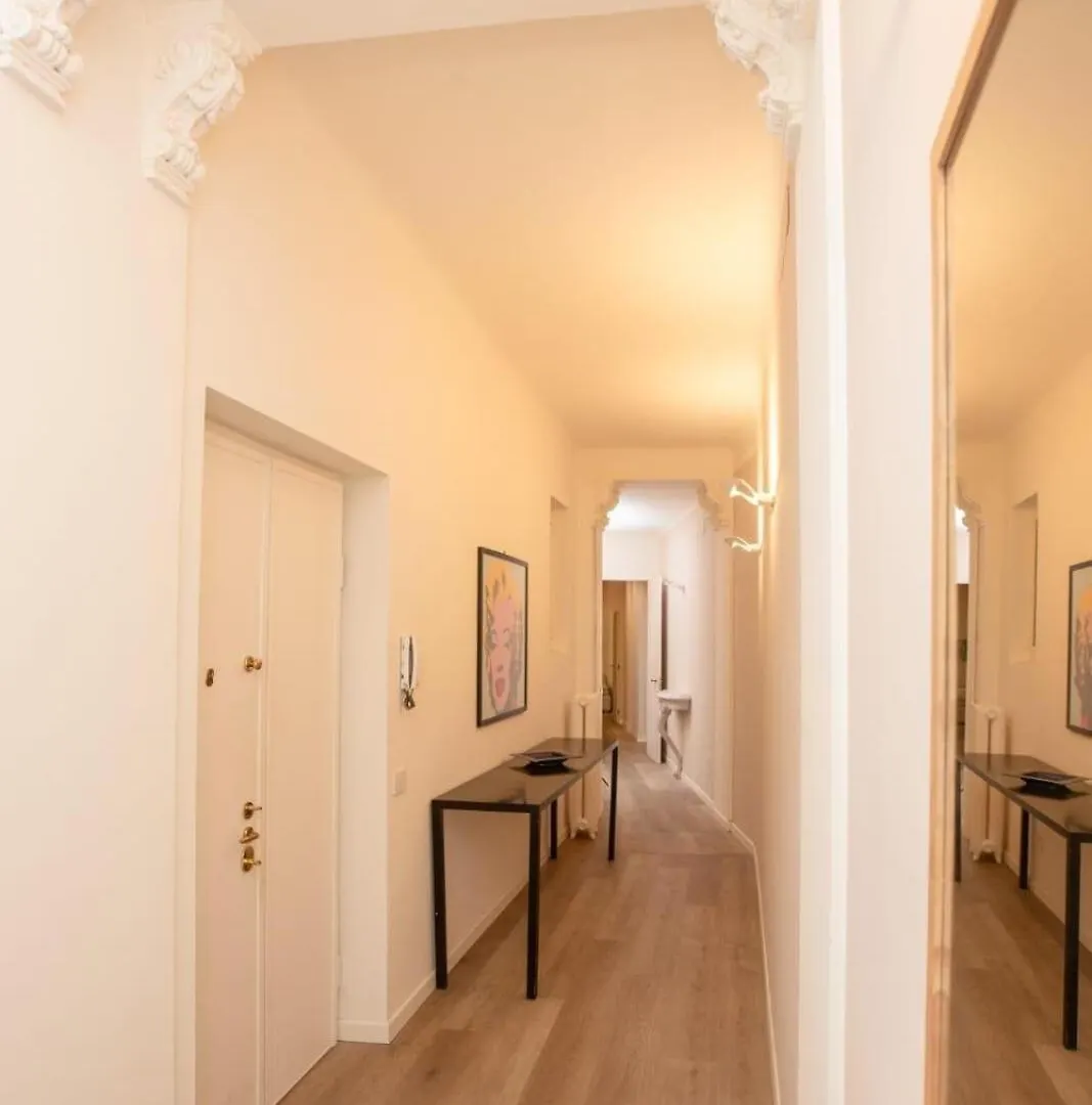 La Dolcevita Luxury Apartment - Belle Arti Palace - City Center Milan