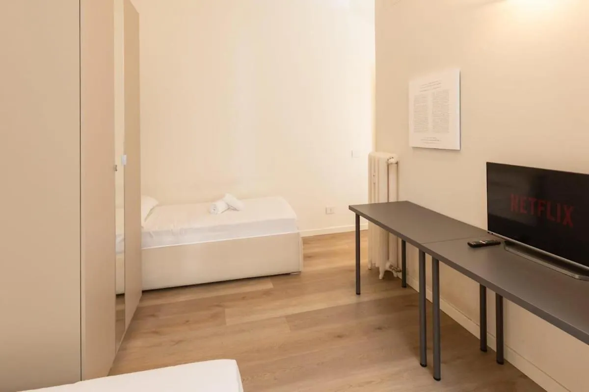 La Dolcevita Luxury Apartment - Belle Arti Palace - City Center Milan
