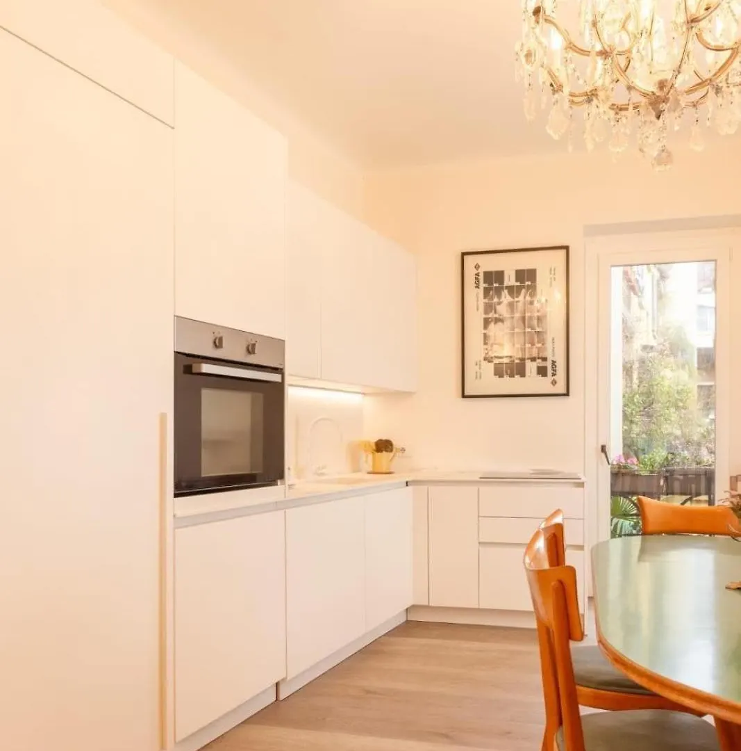 La Dolcevita Luxury Apartment - Belle Arti Palace - City Center Milan