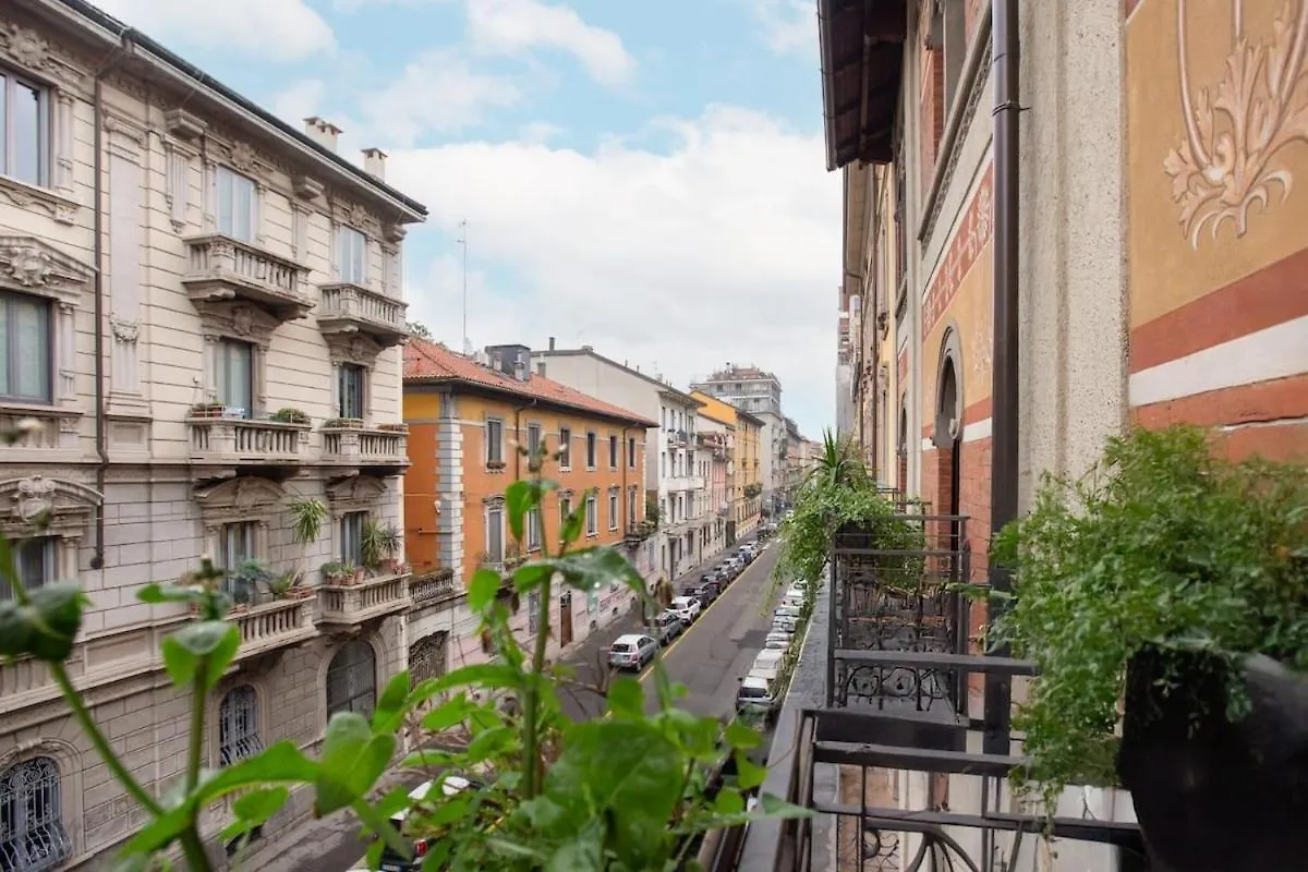 La Dolcevita Luxury Apartment - Belle Arti Palace - City Center Milan